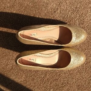 Lsenboye gold glitter heels sz 8.5 BNIB